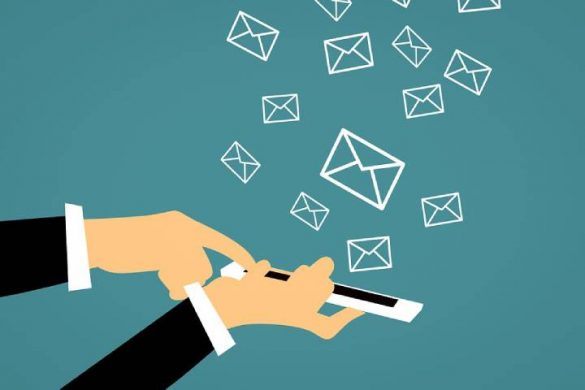 How Are Push Notifications Different from Email Marketing